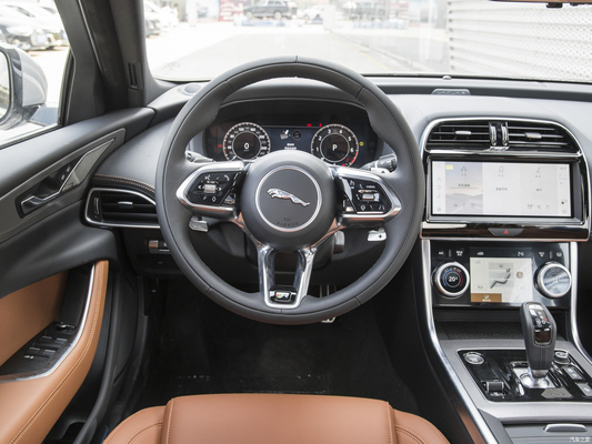 2024 Jaguar XEL 2.0T 250PS Sédaine sportive agressive avec ABS Oui et 8 changements vers l'avant