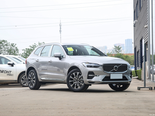 2024 Volvo XC60 B5 48V hybride léger 4 roues motrices SUV de luxe de taille moyenne avec 5 sièges et 6 airbags