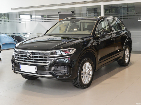 s Top-Performance Touareg 2.0T TSI Édition Ruishang Moyen et Grand VUS à 5 places