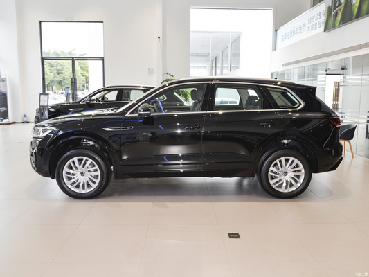 s Top-Performance Touareg 2.0T TSI Édition Ruishang Moyen et Grand VUS à 5 places