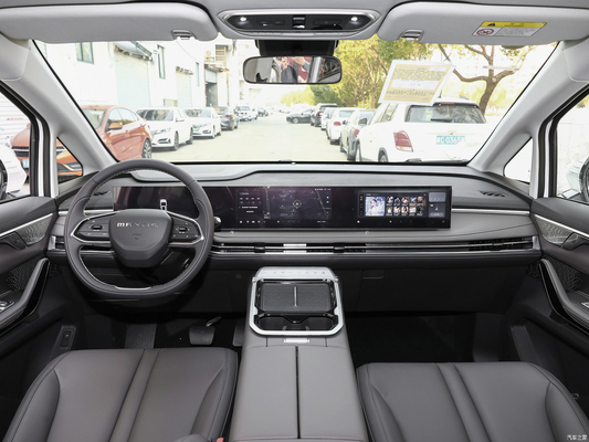 Les phares à LED 2023 MAXUS G70 2.0T MPV version de luxe automatique avec traction avant