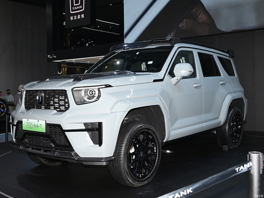 Tank 700 Hi4-T 2024 SUV hybride avec une puissance de moteur de 120 kW et une structure de carrosserie à 5 portes et 5 sièges