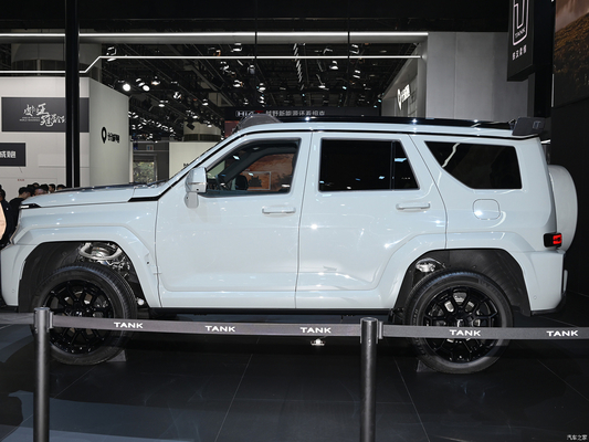 Tank 700 Hi4-T 2024 SUV hybride avec une puissance de moteur de 120 kW et une structure de carrosserie à 5 portes et 5 sièges
