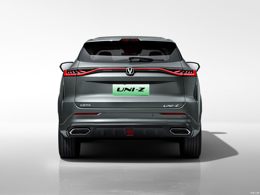 Changan UNI-Z Hybrid 4WD Véhicule 125 km Autonomie de croisière électrique pur avec le volant gauche
