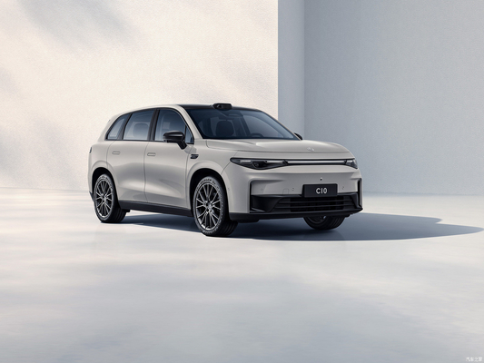 2024 SUV électrique pur avec une portée de 530 km et une vitesse maximale de 170 km / h de Leapmotors C10