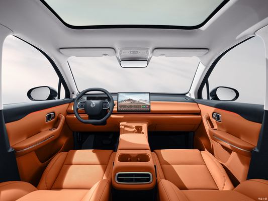 2024 SUV électrique pur avec une portée de 530 km et une vitesse maximale de 170 km / h de Leapmotors C10
