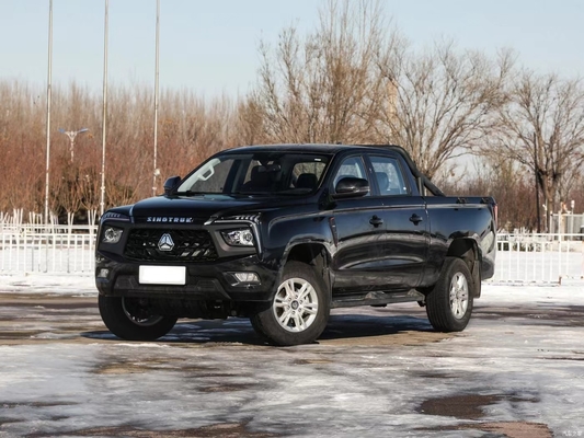 2024 SINOTRUK 2.0T Diesel automatique 4 roues motrices à long axe camionnette de luxe pour le volant gauche