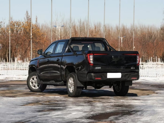 2024 SINOTRUK 2.0T Diesel automatique 4 roues motrices à long axe camionnette de luxe pour le volant gauche