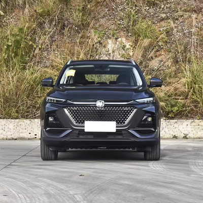 2024 Changan X7 Plus voiture à essence 7 places avec 1.5T automatique vitesse maximale de 190 KM/h