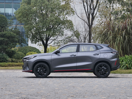 2024 Changan X7Plus 1.5T DCT voiture à essence automatique à vitesse maximale jusqu'à 205 KM/h