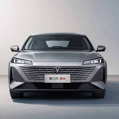 Changan Eado 2024 1.5T GDI Automatique Voiture à essence à prix abordable 4 portes 5 sièges