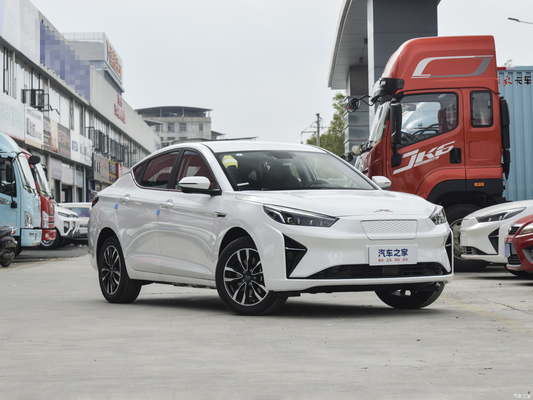 2024 Véhicule énergétique facelift iPao T Version exclusive 460KW 100% électricité à gauche