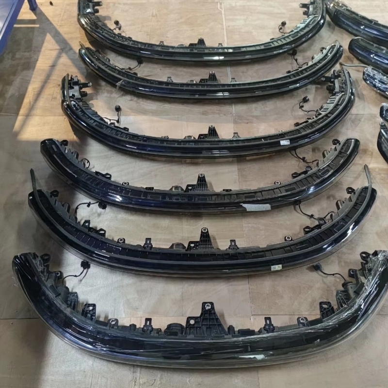 OE X01-53011078 Pièces de carrosserie de voiture lumière de jour DRL pour Lixiang L9 Installation facile