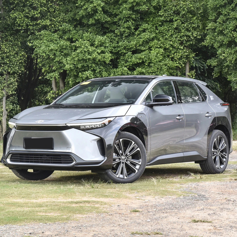 2024 Toyota Bz4x 4WD SUV électrique avec une portée de 560KM 160KM/h Vitesse maximale 4690*1860*1650mm