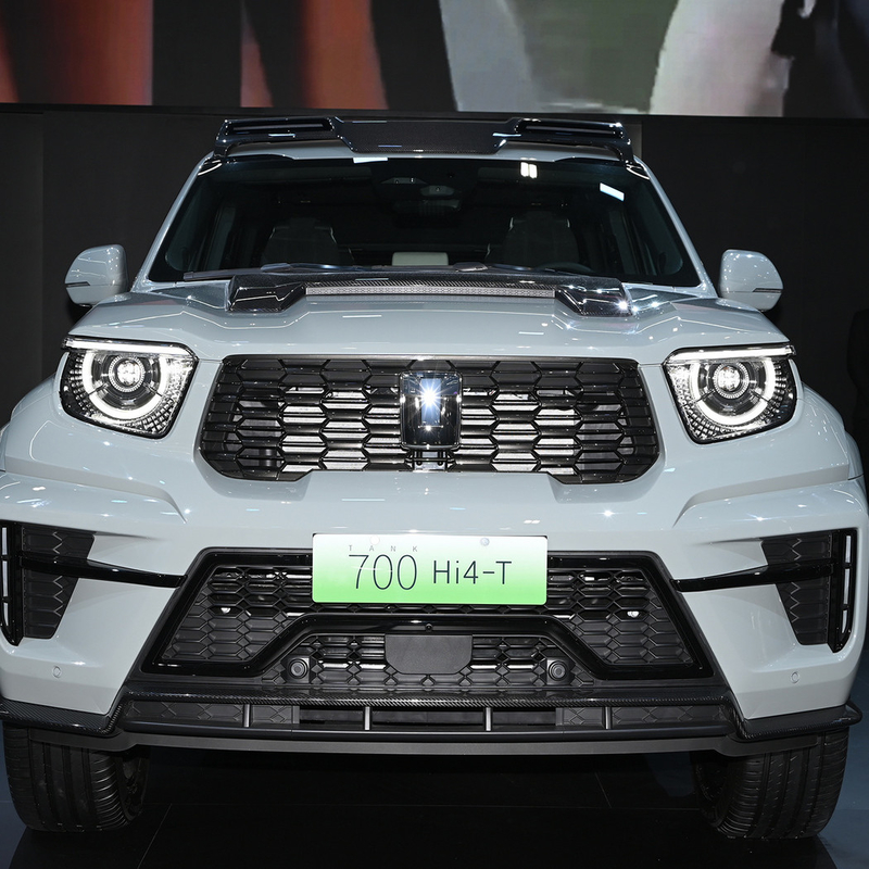 Tank 700 Hi4-T 2024 SUV hybride avec une puissance de moteur de 120 kW et une structure de carrosserie à 5 portes et 5 sièges