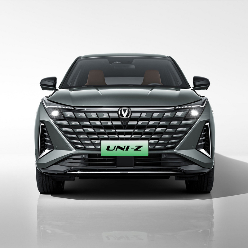Changan UNI-Z Hybrid 4WD Véhicule 125 km Autonomie de croisière électrique pur avec le volant gauche